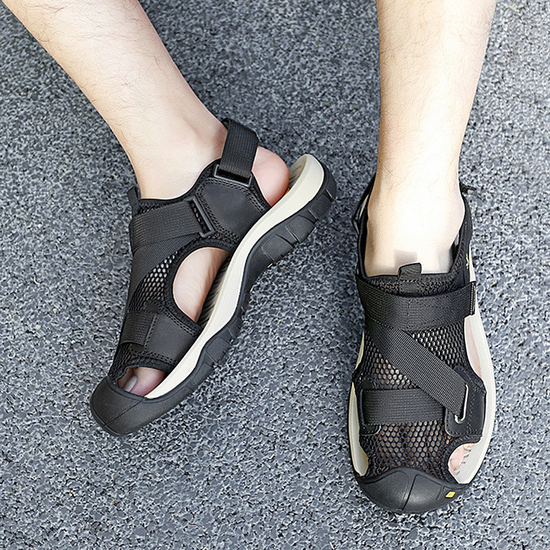 Herren Outdoor Sandalen mit rutschfester Sohle und verstellbarem Riemensystem