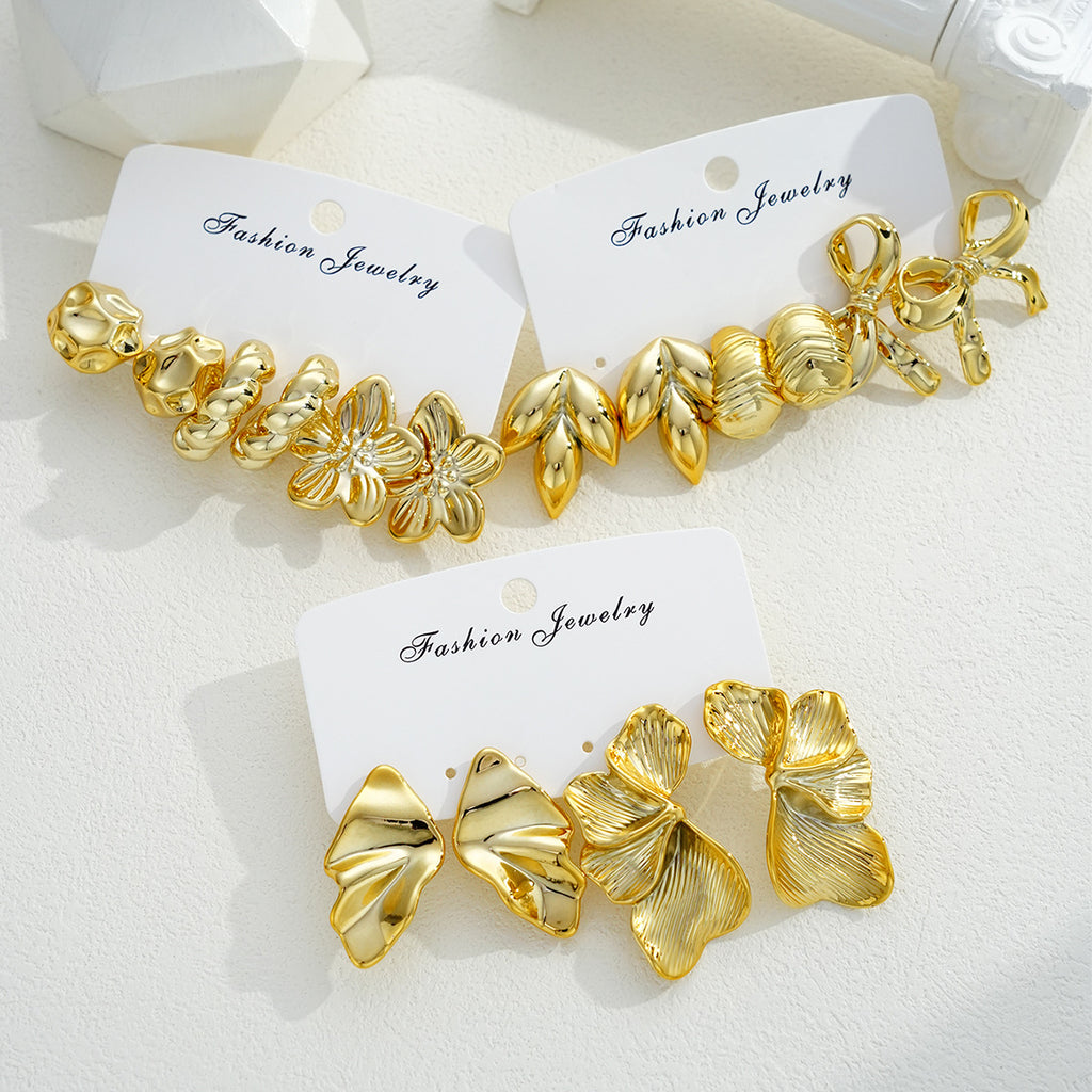 Damen Schmuck Set aus kunstvollen und eleganten Ohrringen Shop Nory