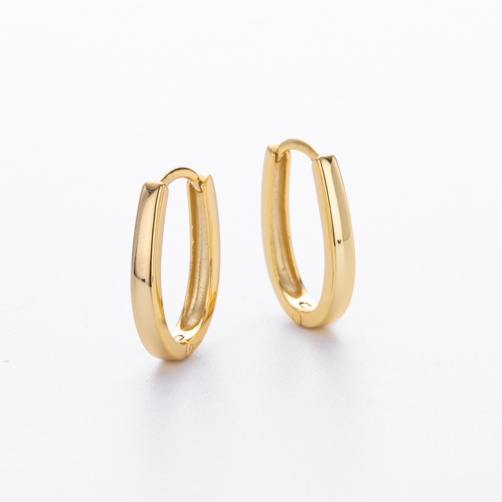 Damen Creolen im eleganten, klassischen Design aus hochwertigem 925 Sterling Silber Shop Nory