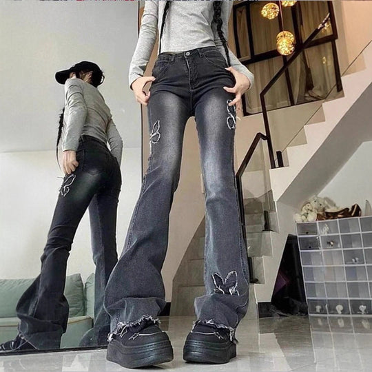 Damen Hochtaillierte Flared-Jeans mit Schmetterlingsstickerei, rohem Saum und sculptendem Stretchbund Shop Nory