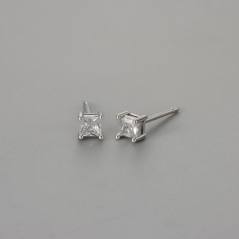 Princess-Schliff Zirkonia Ohrstecker mit Krappenfassung