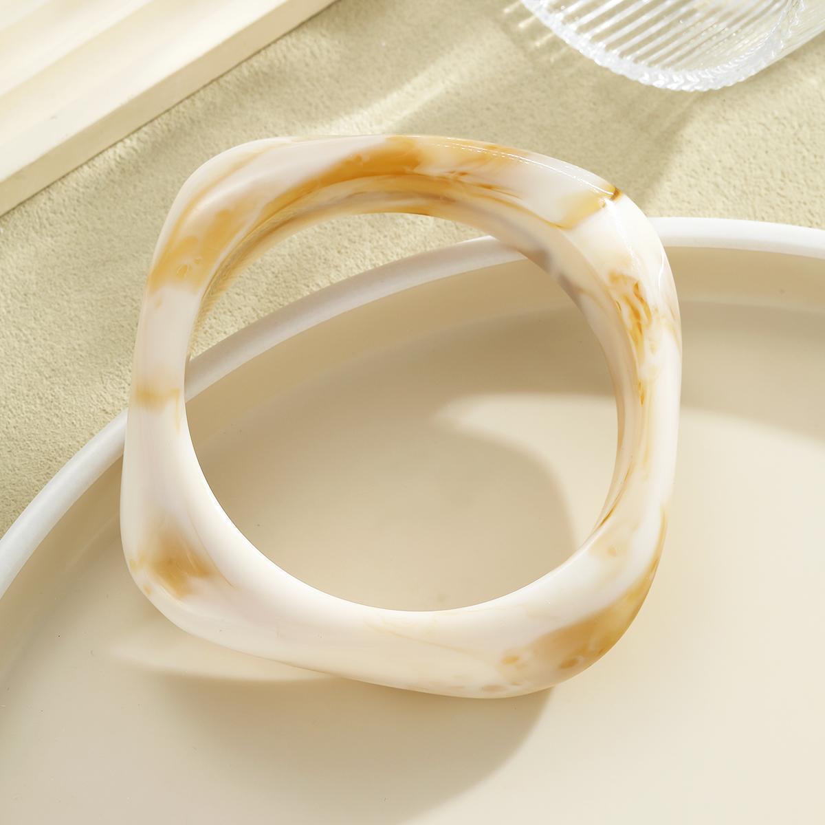 Damen modisches Acrylarmband mit einzigartigen Marmorierungen Shop Nory