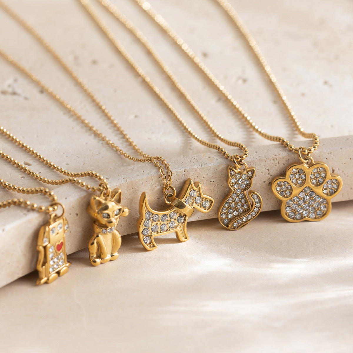 Damen Halskette mit Hundedesign aus hypoallergenem Edelstahl Shop Nory