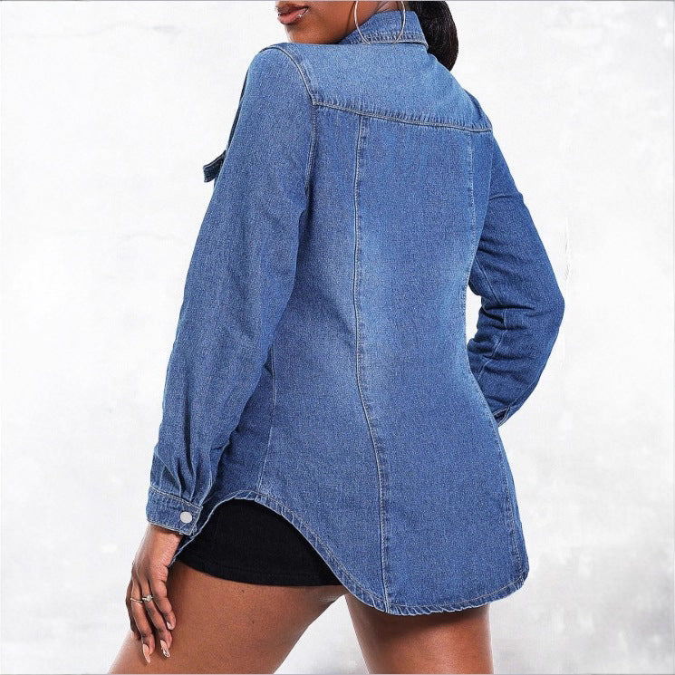 Damen tailliertes Denim‑Hemd mit Pattentaschen und Druckknopf‑Front Shop Nory