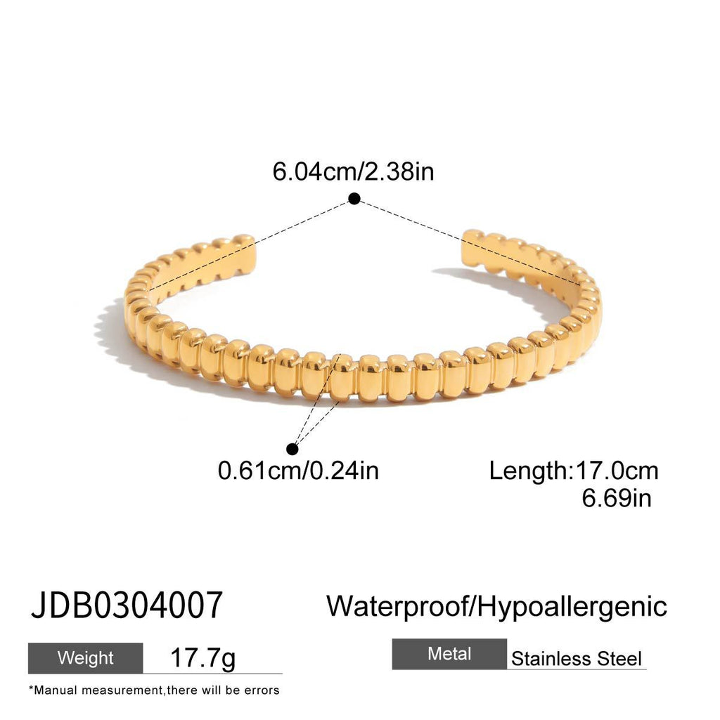 Damen Offenes Armreif mit elegantem Strukturdesign aus hypoallergenem Edelstahl Shop Nory