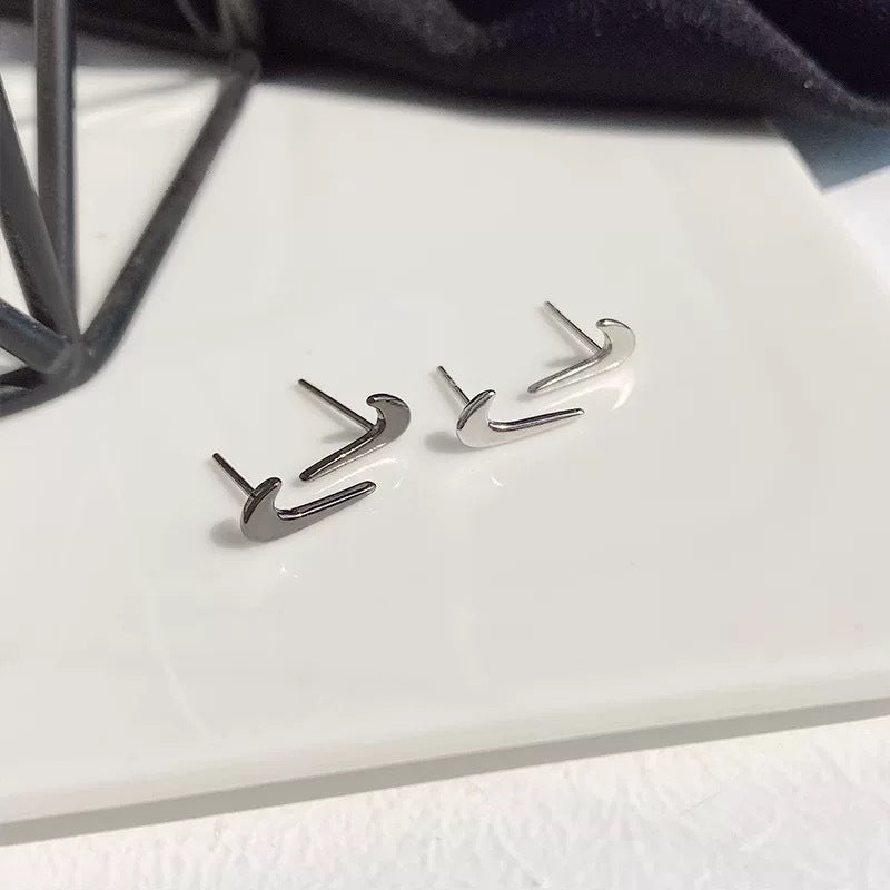 Damen Ohrstecker im modernen Minimalismus Shop Nory
