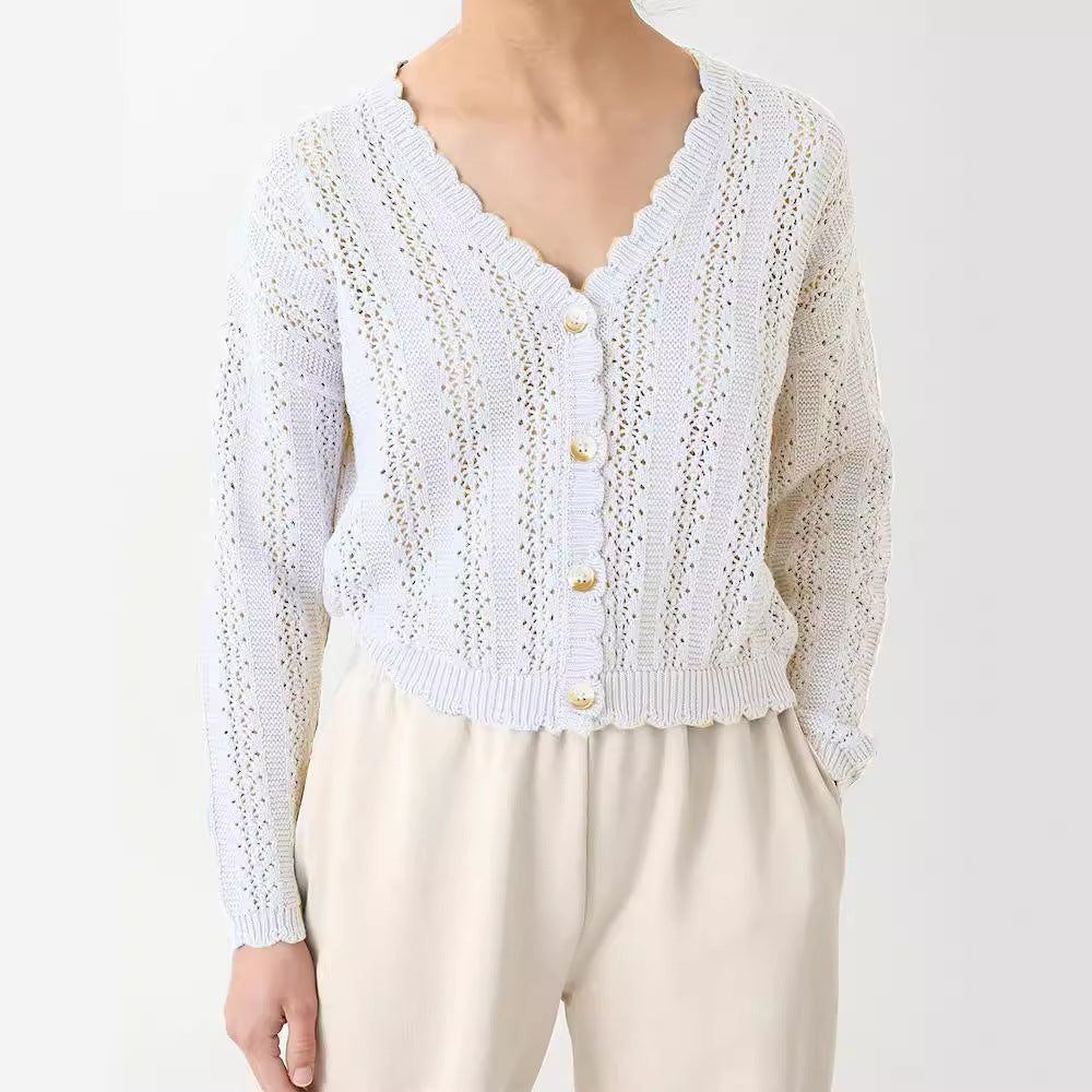 Damen Strickjacke mit filigranem Lochmuster und Wellenabschlüssen