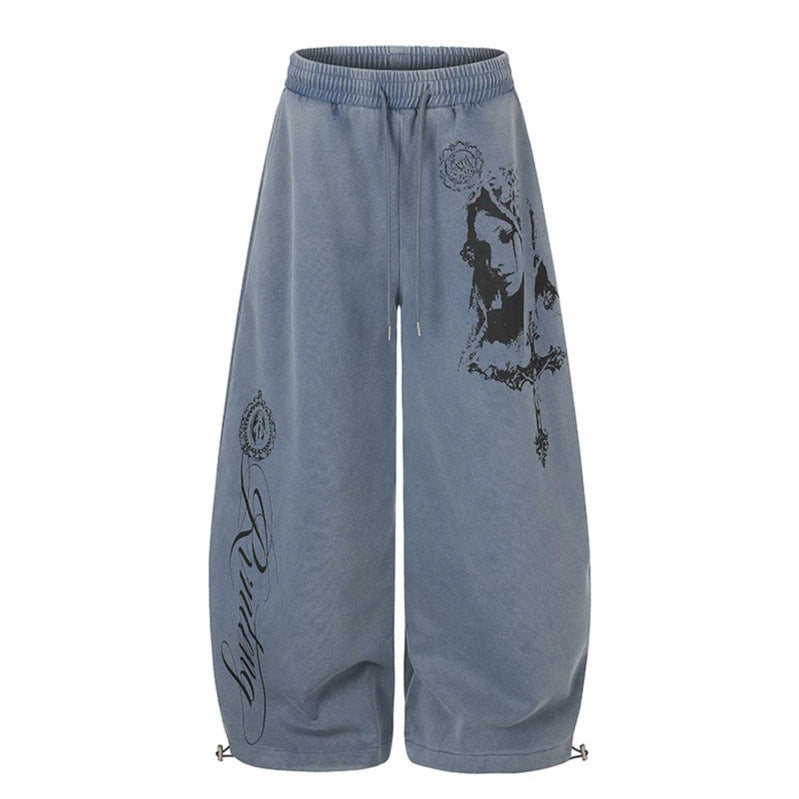 Damen Extraweite Palazzo‑Haremshose aus Sweat mit hohem Komfortbund, Tunnelzug und großflächigem Grafikprint Shop Nory