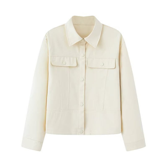 Damen Kurz geschnittene Boxy-Overshirtjacke aus veganer Lederoptik mit Pattentaschen und Druckknopfverschluss Shop Nory