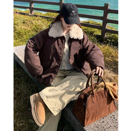 Damen Oversize-Kurzjacke mit Teddykragen und Pattentaschen Shop Nory