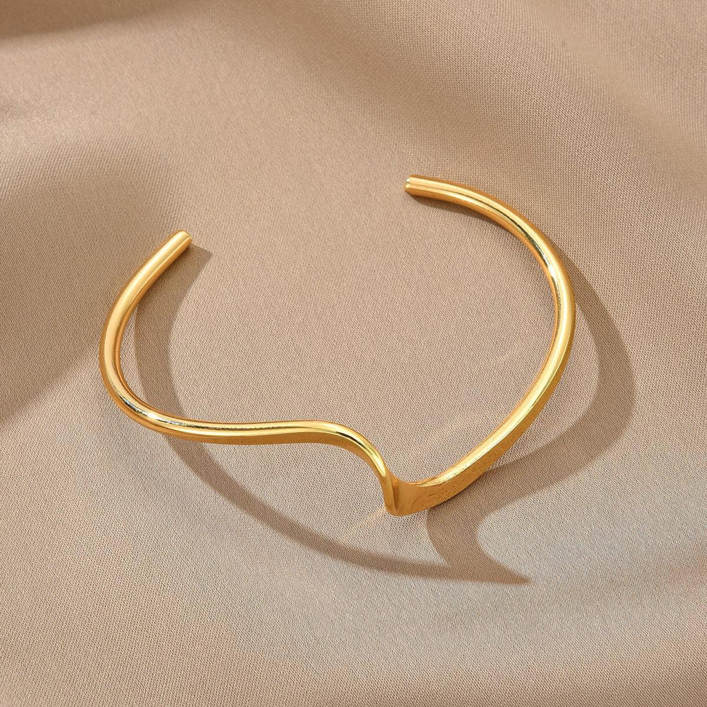 Damen Armreif mit elegantem geschwungenen Design Shop Nory