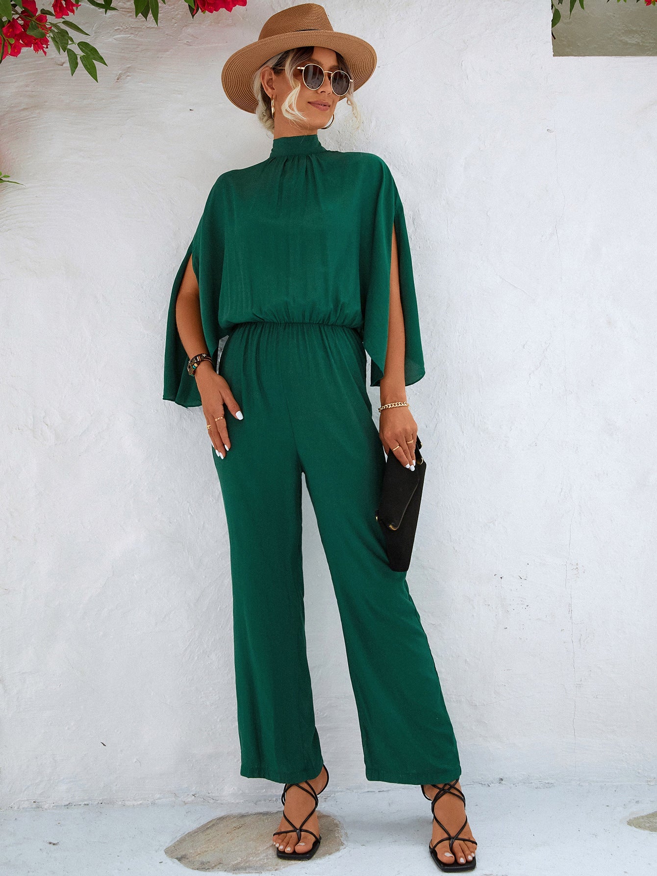 Damen Jumpsuit mit hohem Kragen und fließenden Ärmeln