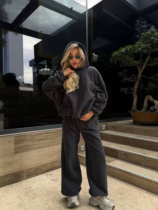 Damen Kuscheliges Oversize-Hoodie-Set mit weichgefütterter Kapuze und palazzoähnischer Loungehose Shop Nory