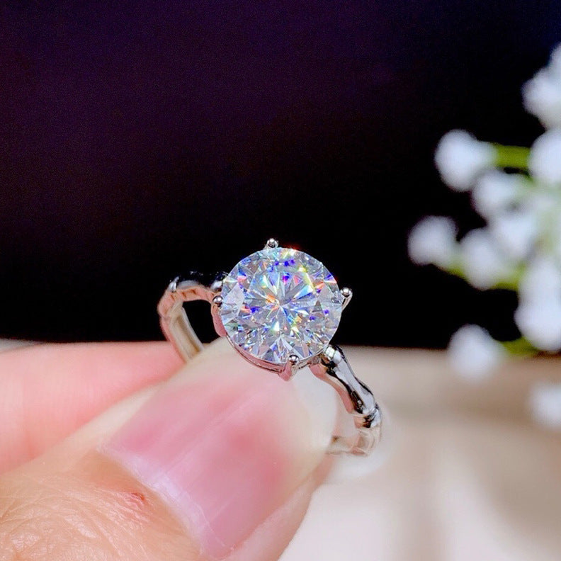 Damen Eleganter Solitär-Ring mit exquisitem Zirkonia-Besatz Shop Nory