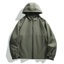 Herren Leichte Urban-Softshell Kapuzenjacke mit minimalistischer Nahtführung und verdecktem Reißverschluss Shop Nory