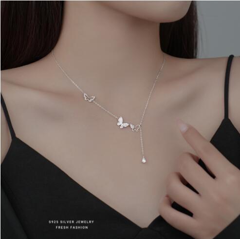 Damen Halskette mit filigranem Schmetterlingsdesign Shop Nory