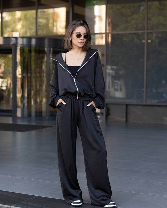 Damen lässiges Zweiteiler Set aus fließender Satinoptik mit weitem Bund und Crop-Top Shop Nory