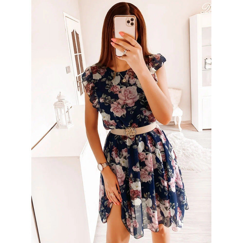 Damen Sommerliches Blumenkleid mit Rüschendetails und Taillengürtel