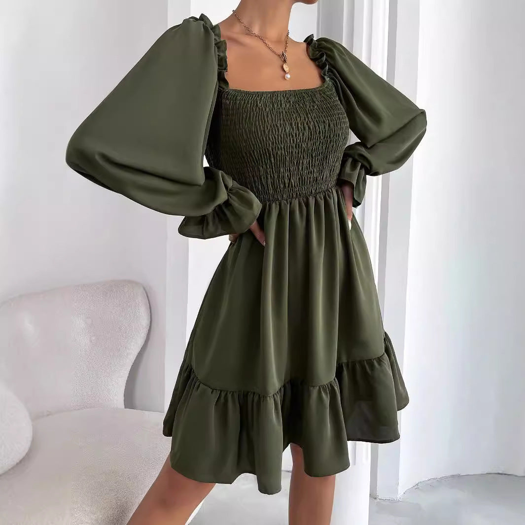 Damen Luftiges Minikleid mit Puffärmeln und Rüschendetails Shopnory