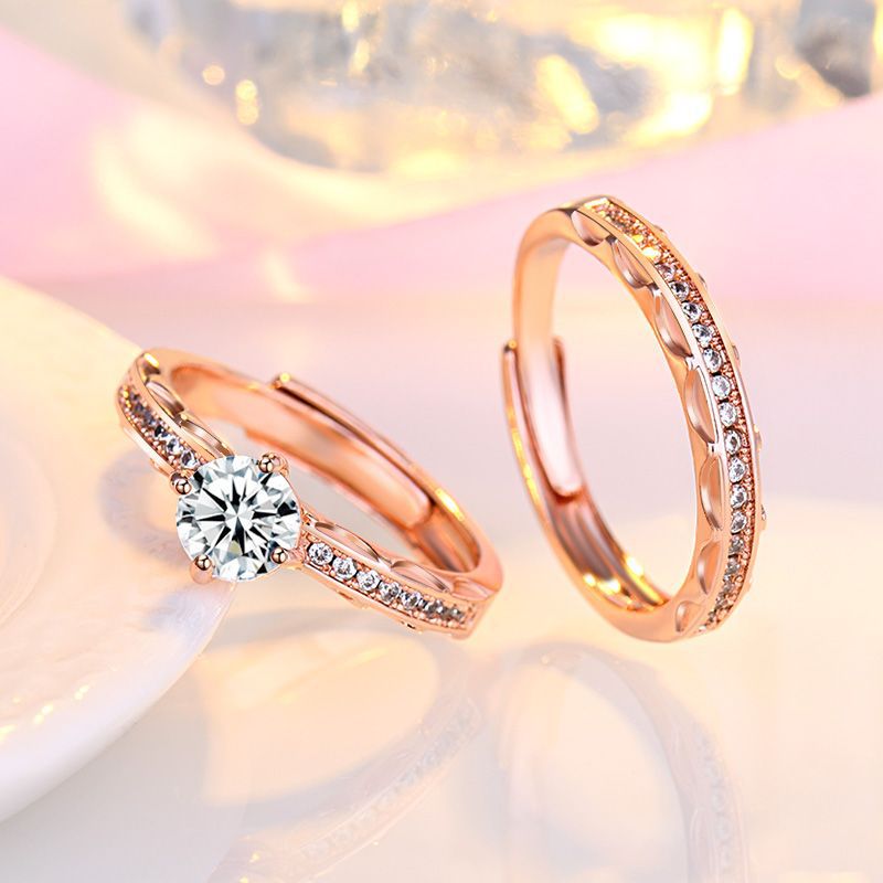 Damen Verlobungsring mit funkelndem Solitär und luxuriösen Zirkonia-Details Shop Nory
