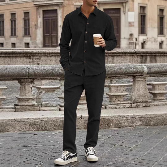 Herren elegantes Freizeitanzug mit stilvollem Hemd und bequemer Hose