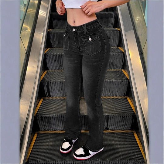 Damen Hochtaillierte Stretch-Jeans mit leichtem Flare und dekorativen Taschen Shop Nory