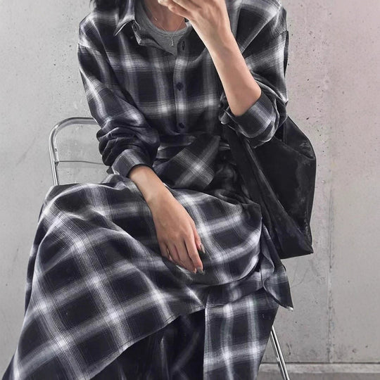 Damen Langes Karo-Hemd im Oversize‑Cut mit Taillen-Knotendetail und Seitenschlitzen Shop Nory