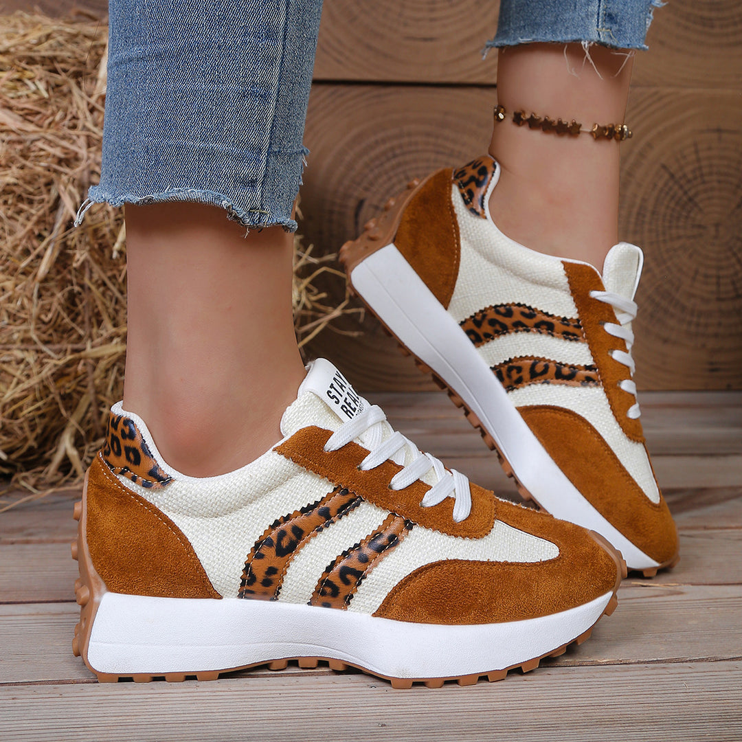 Damen Retro-Plateau-Sneaker mit Velours- und Mesh-Mix Shop Nory