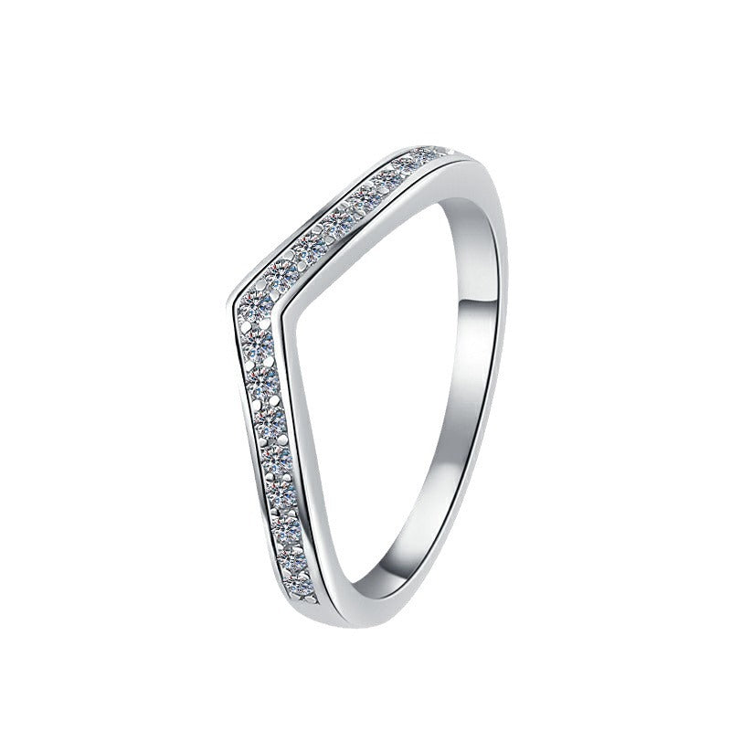 Damen einzigartiger V-förmiger Zirkonia-Ring Shop Nory