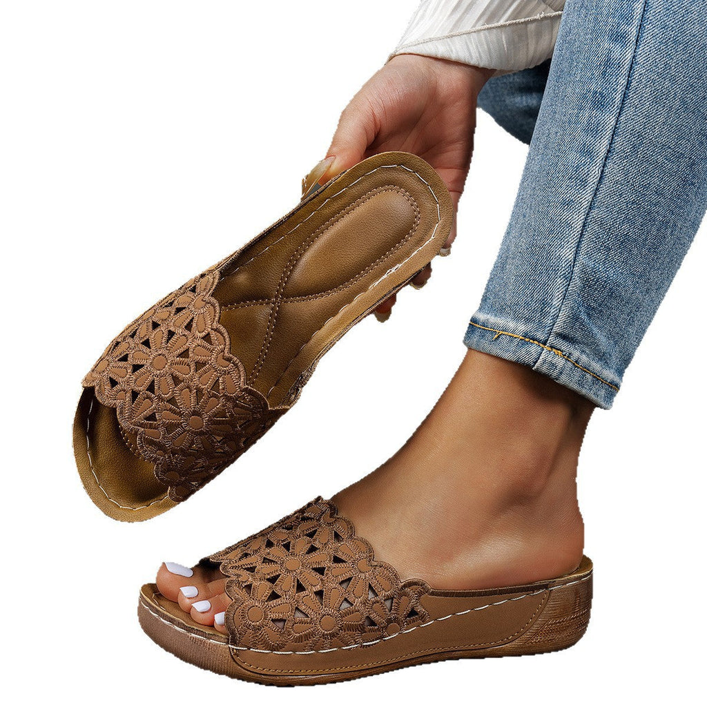 Damen Bequeme Pantoletten mit modischem Blumendesign Shopnory