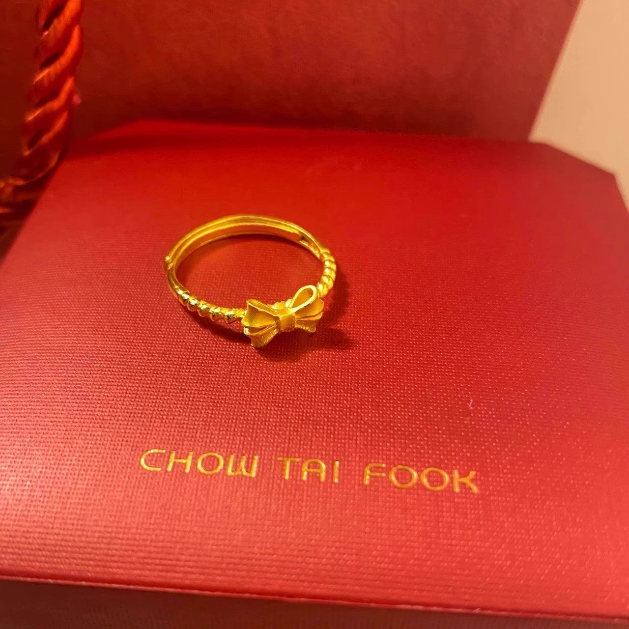 Damen Zierlicher Ring mit Schleifenmotiv Shop Nory