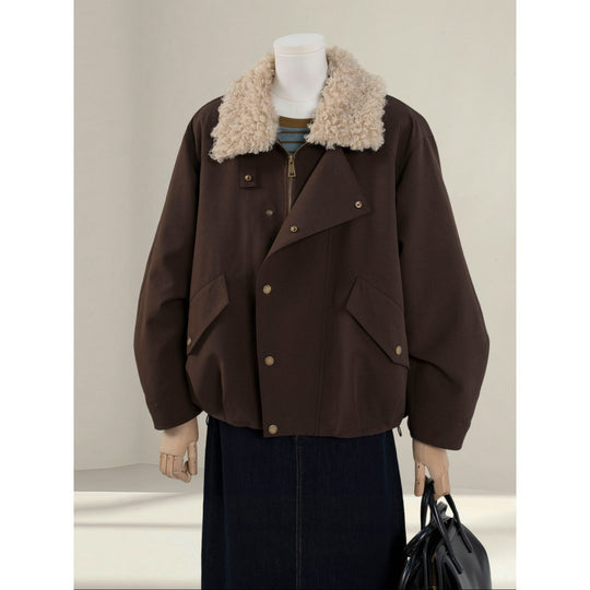 Damen Kurze Oversize-Bomberjacke mit Teddykragen und Druckknopfdetails Shop Nory