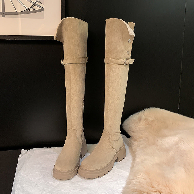 Damen kniehohe Worker‑Stiefel mit umklappbarem Teddy‑Bündchen und sculpted Plateau‑Absatz Shop Nory
