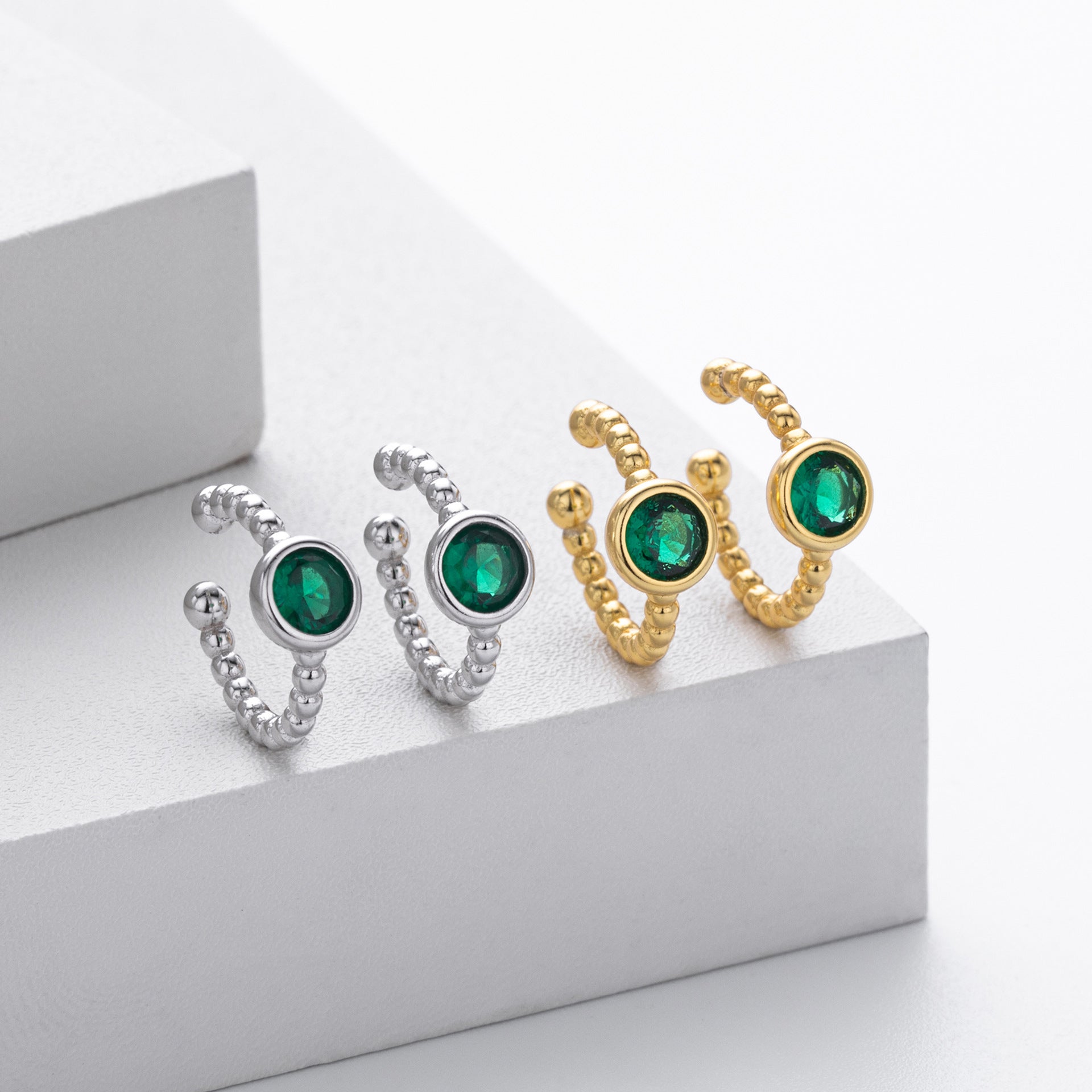 Damen Ohrhänger mit buntem Zirkon und geschwungenem Design Shop Nory