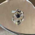 Damen Ring mit künstlerischem Augen-Design und filigranen Details Shop Nory