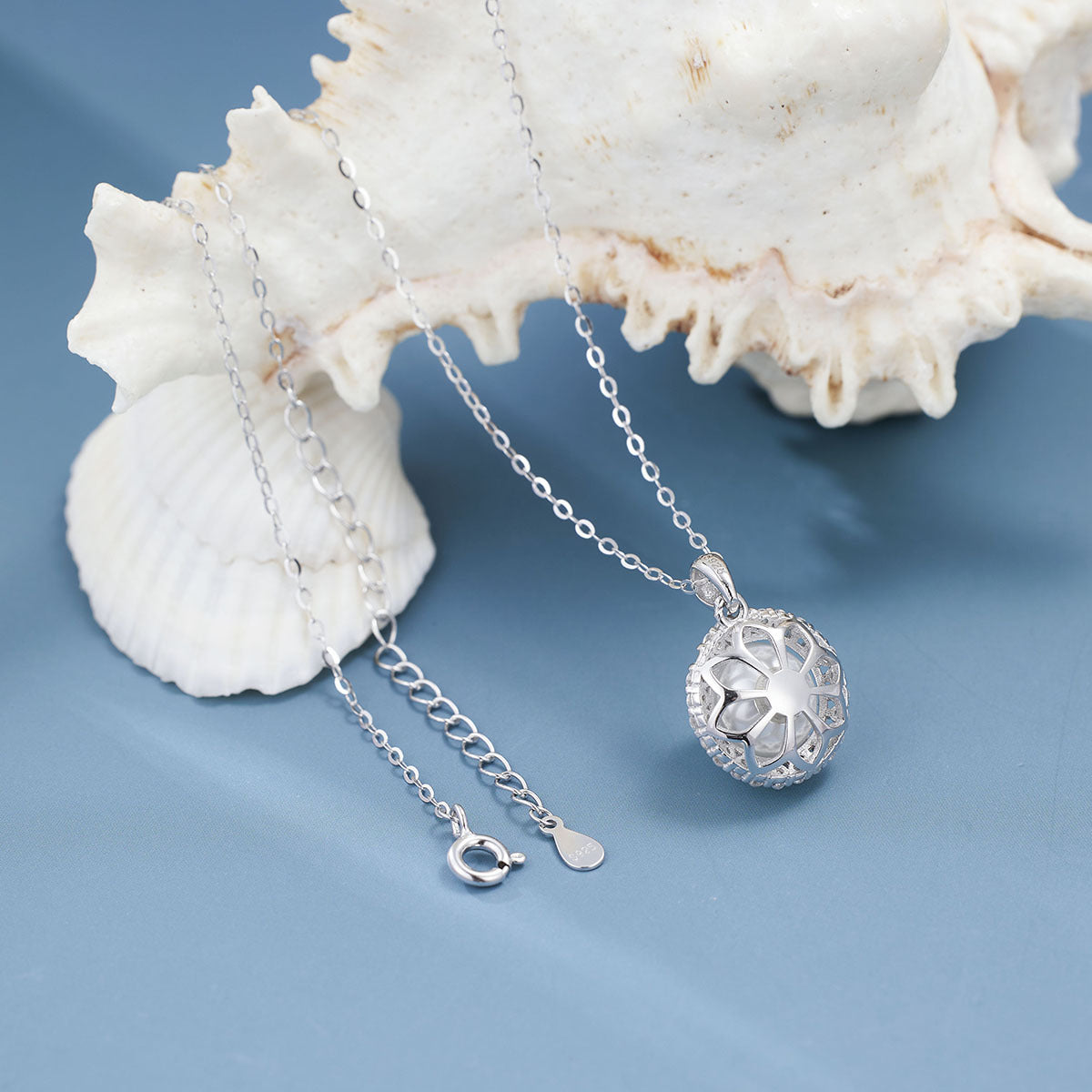 Damen elegante Halskette mit Perlenschmuck und funkelnden Zirkonia Shop Nory