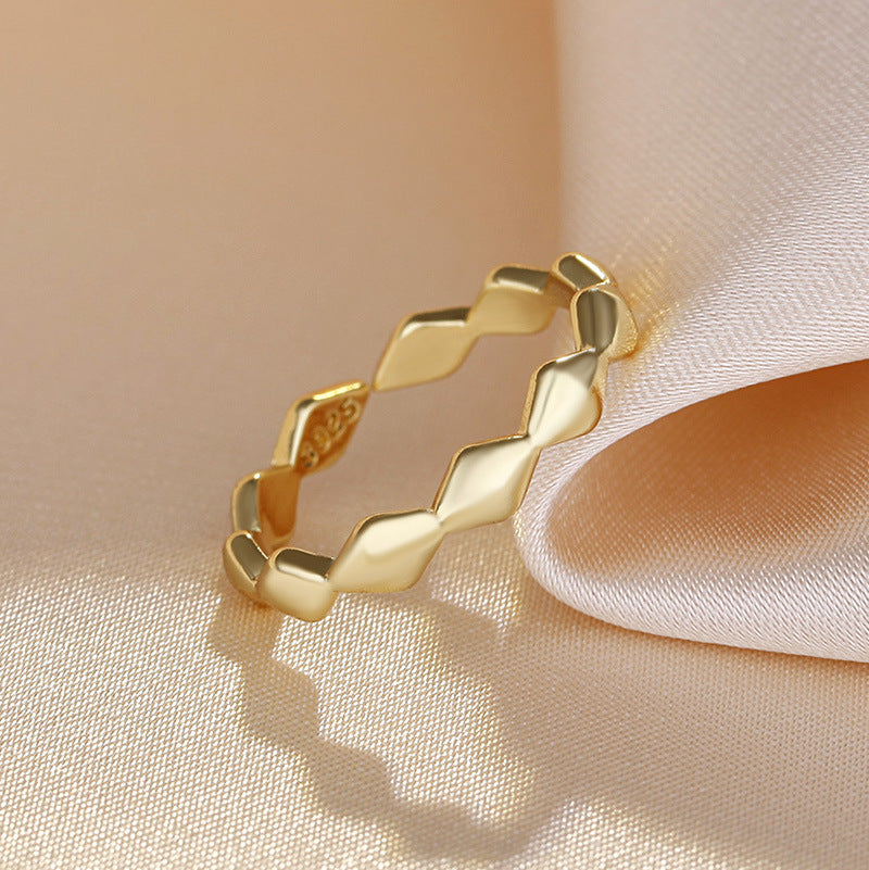 Damen wellenförmiger Ring aus hochwertigem Silber Shop Nory