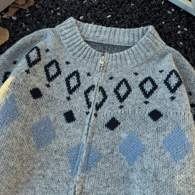Unisex Grobgestrickte Norweger-Cardigan mit Rundhals, durchgehendem Reißverschluss und Jacquard‑Yoke Shop Nory