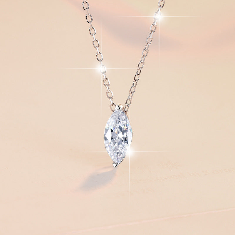 Damen Halskette mit elegantem Marquise-Anhänger Shop Nory