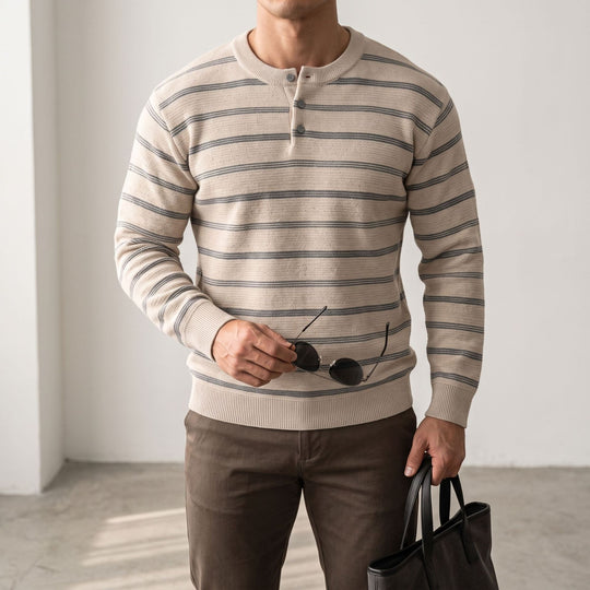 Herren Henley‑Strickpullover mit feiner Struktur und horizontalen Streifen Shop Nory