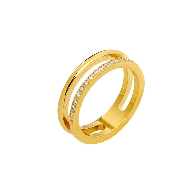 Damenring mit einzigartigem, geschichtetem Design und strahlenden Kristallen Shop Nory