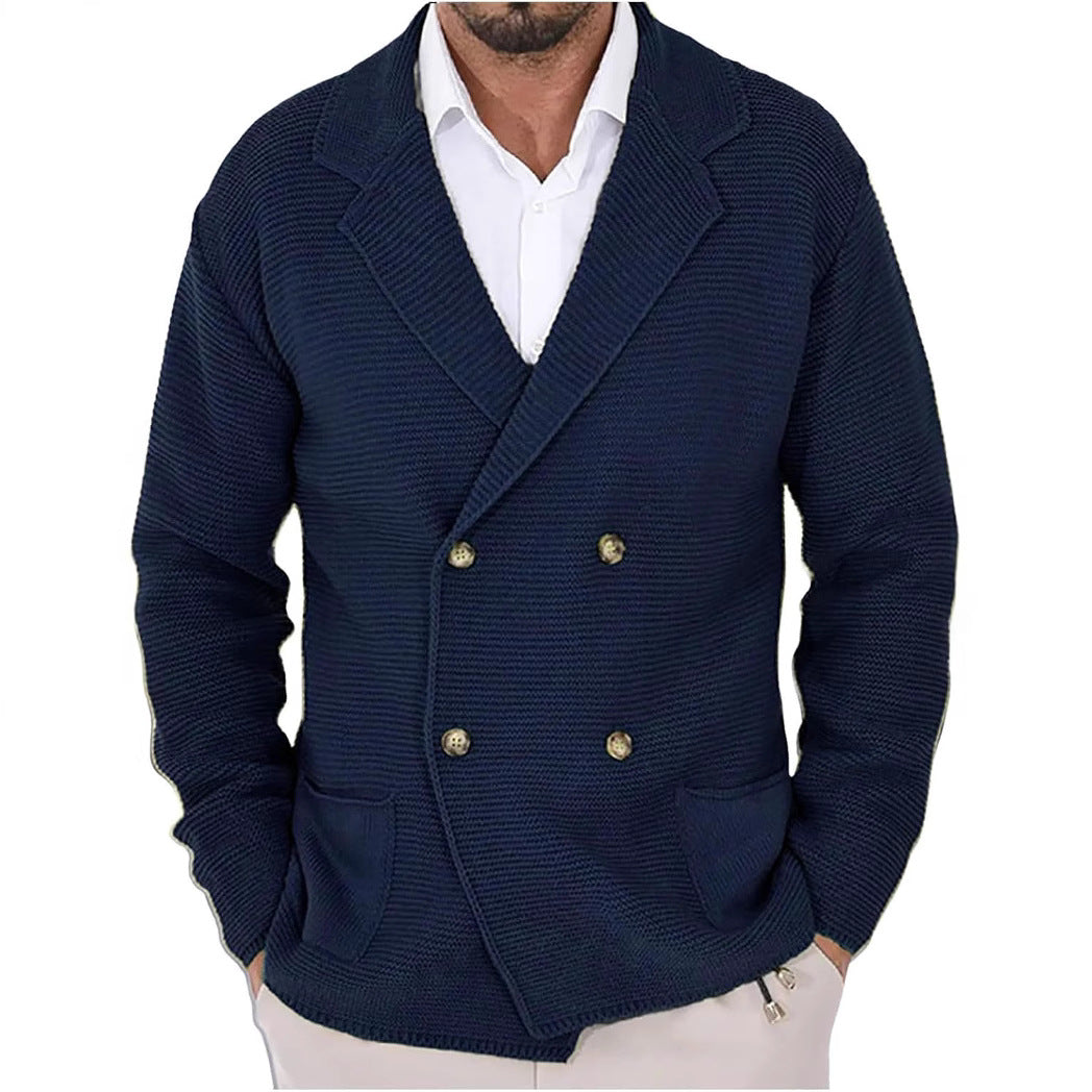 Herren Strickjacke mit doppelter Knopfleiste und modernen Taschen
