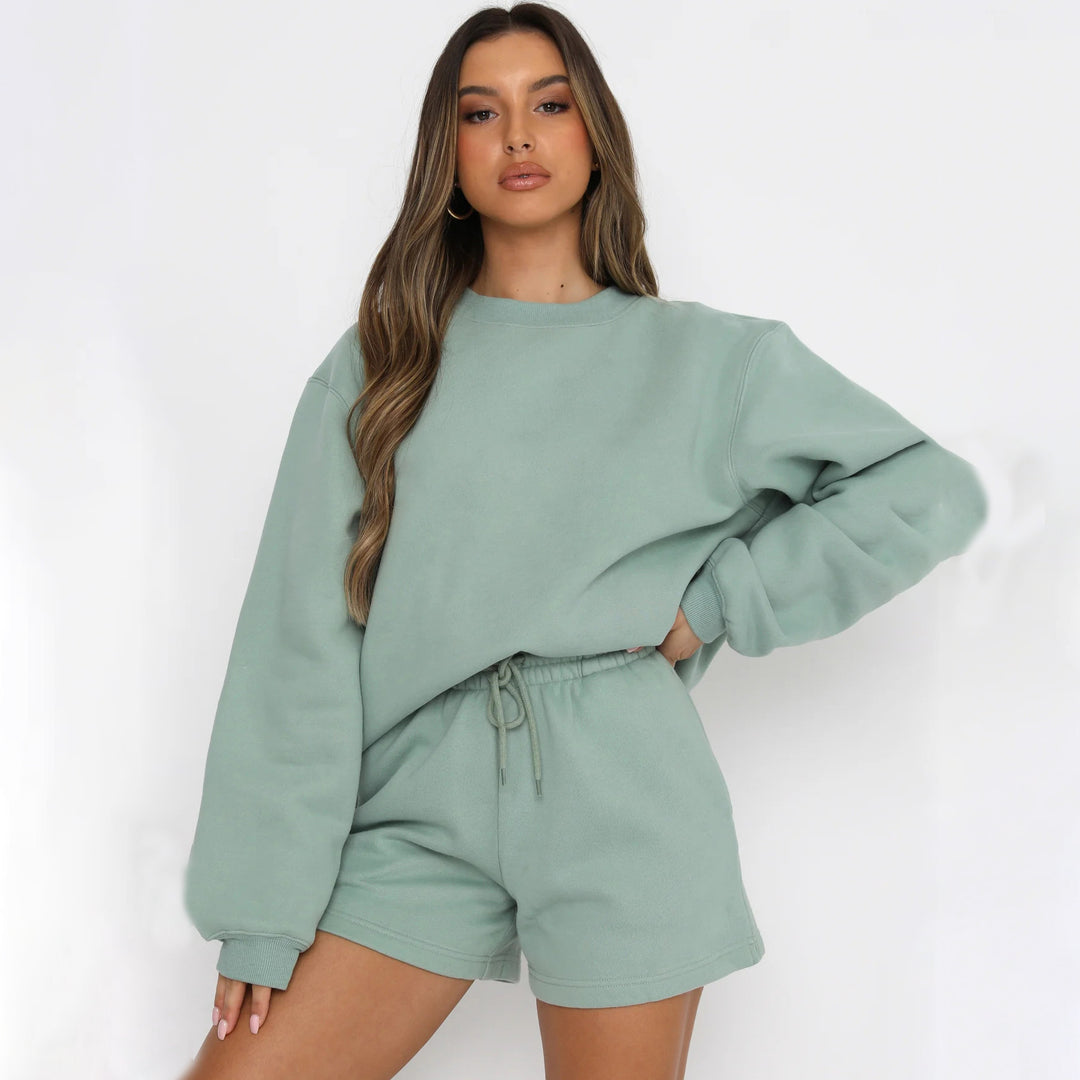 Damen Oversize-Lounge-Set mit French-Terry Sweatshirt, Rundhals und lockeren Sweatshorts Shop Nory