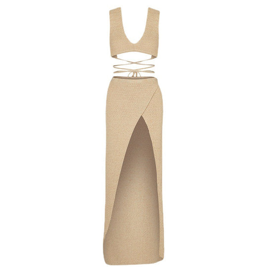 Damen elegantes Kleid mit tiefem Schlitz und verspielten Trägern