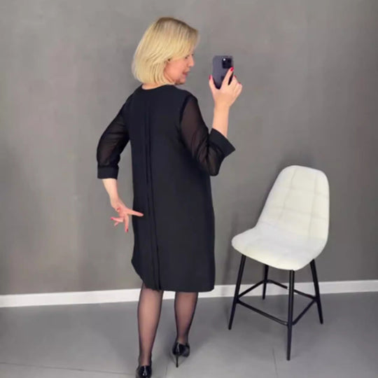 Damen Plissee Abendkleid mit transparenten Ärmeln und elegantem Schnitt