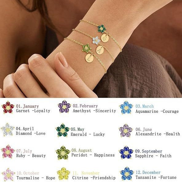 Damen Armband mit bunten Edelstein-Anhängern und personalisierbarem Design Shop Nory