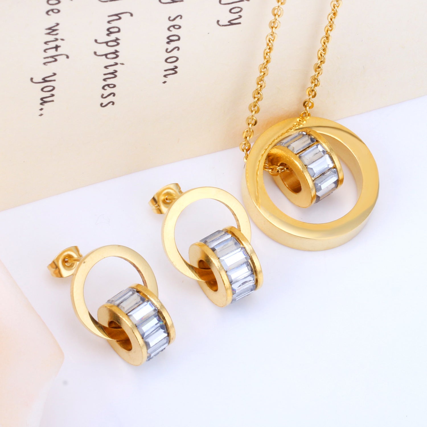 Damen Schmuckset mit eleganten Zirkonia-Elementen und modernem Design Shop Nory