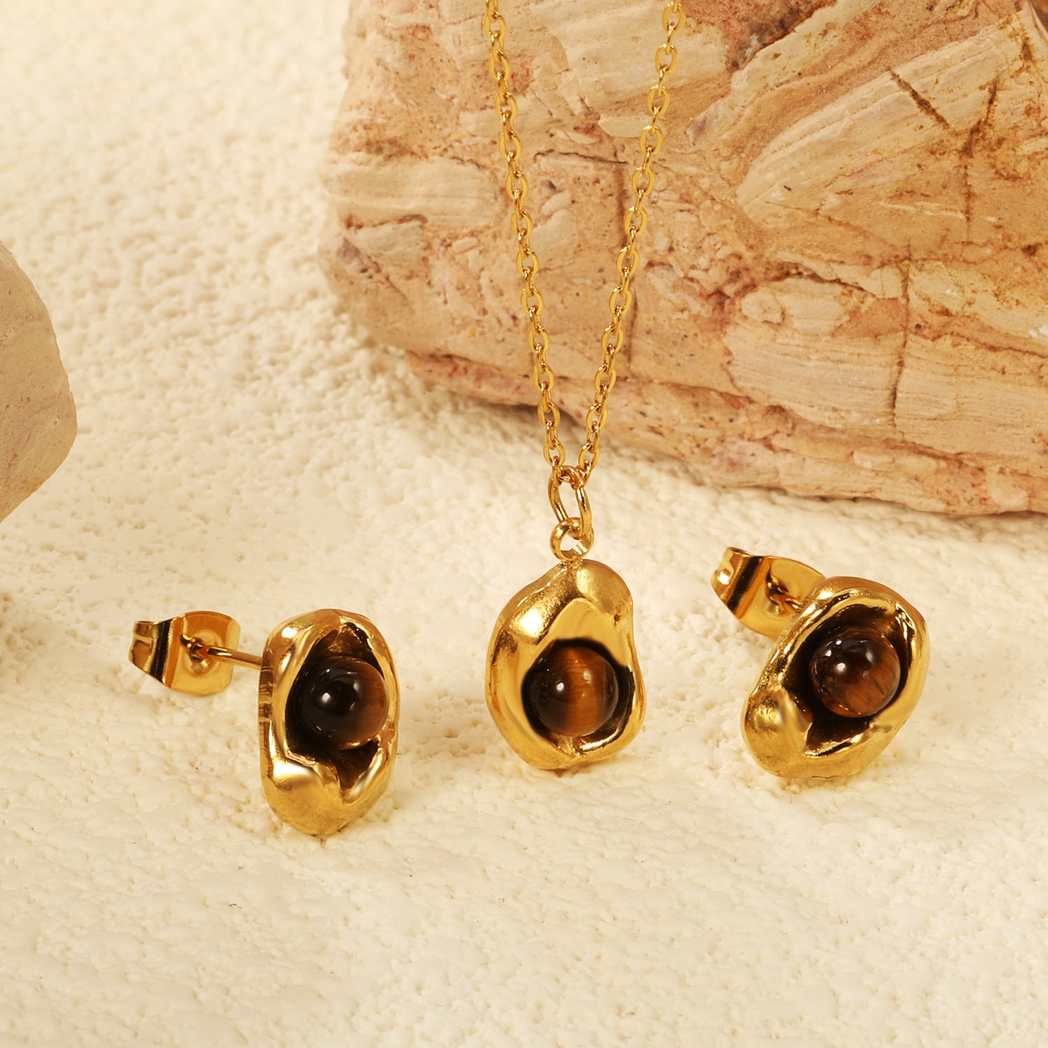 Damen Schmuckset mit elegantem Tigeraugen-Anhänger und stilvollen Ohrringen Shop Nory