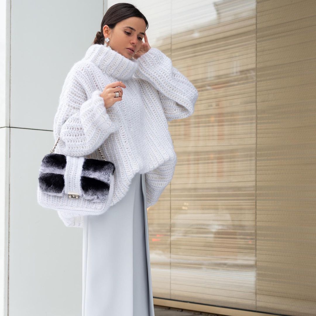 Damen Oversized Grobstrick-Rollkragenpullover mit voluminösen Ärmeln Shop Nory