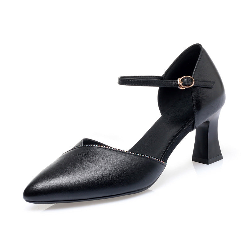 Damen schicke Pumps mit elegantem Riemen und komfortablem Blockabsatz